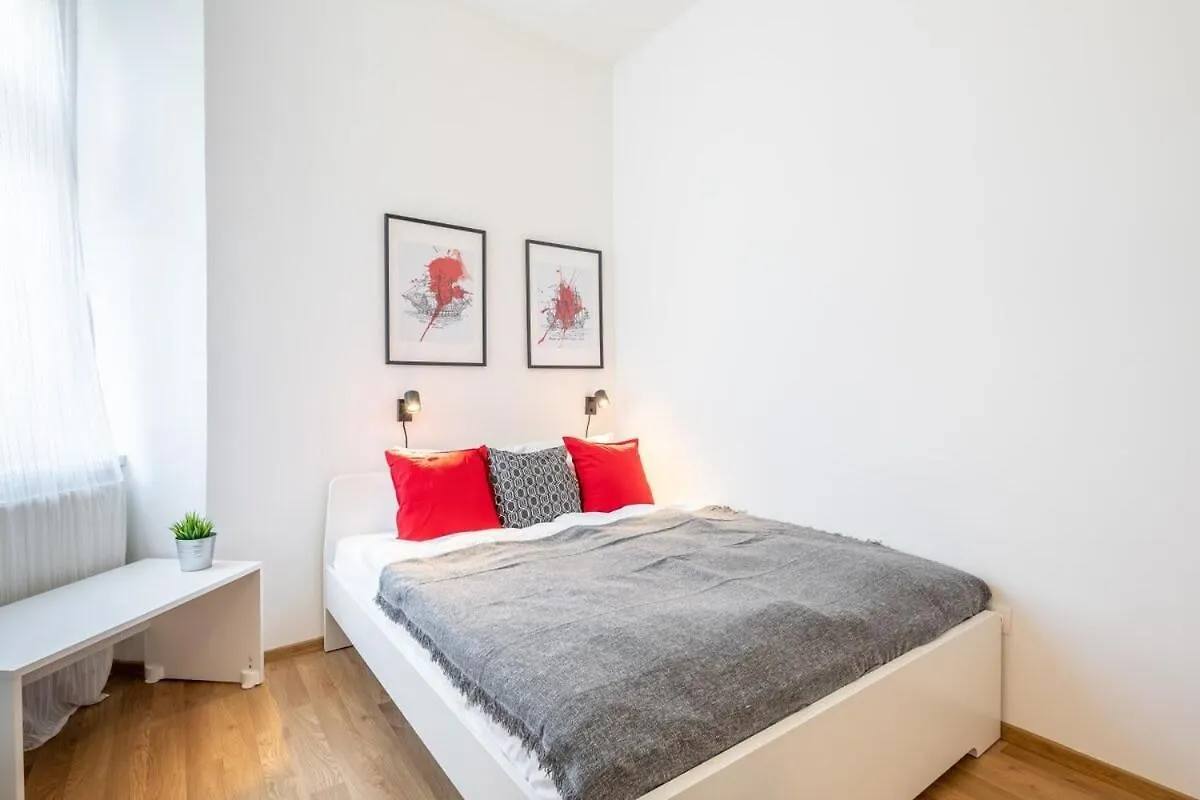 布达佩斯Excellent Location Magnificent Flat公寓 布达佩斯
