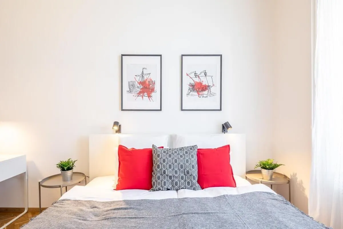 布达佩斯Excellent Location Magnificent Flat公寓 0*, 布达佩斯